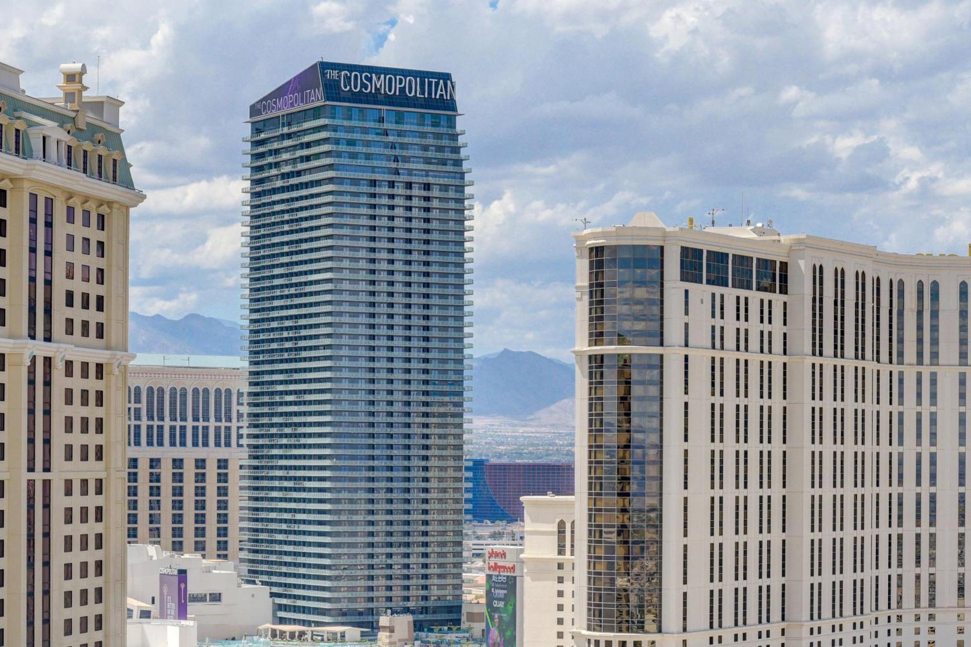 25th Flr Mgm Signature * Balcony Strip View Aparthotel *